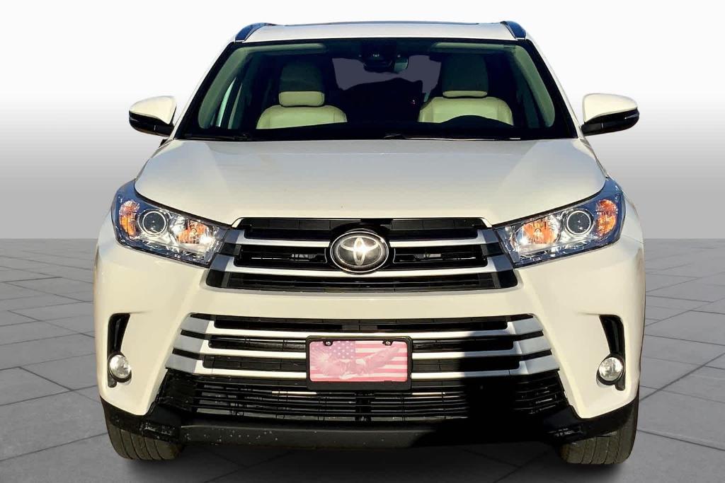 used 2017 Toyota Highlander car, priced at $22,328