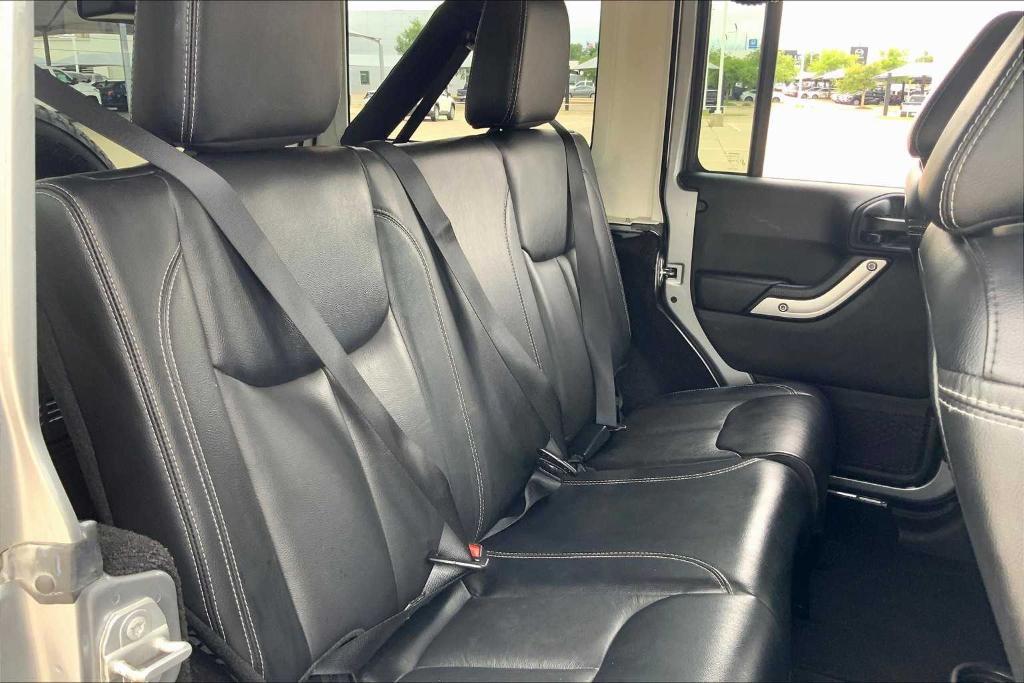 used 2016 Jeep Wrangler Unlimited car, priced at $19,995