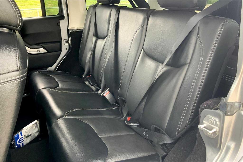 used 2016 Jeep Wrangler Unlimited car, priced at $19,995