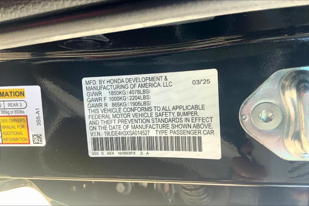new 2025 Acura Integra car, priced at $38,290
