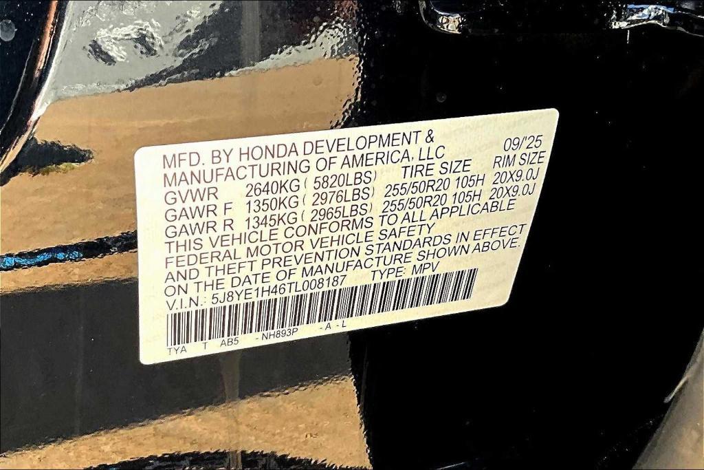 new 2026 Acura MDX car, priced at $61,350