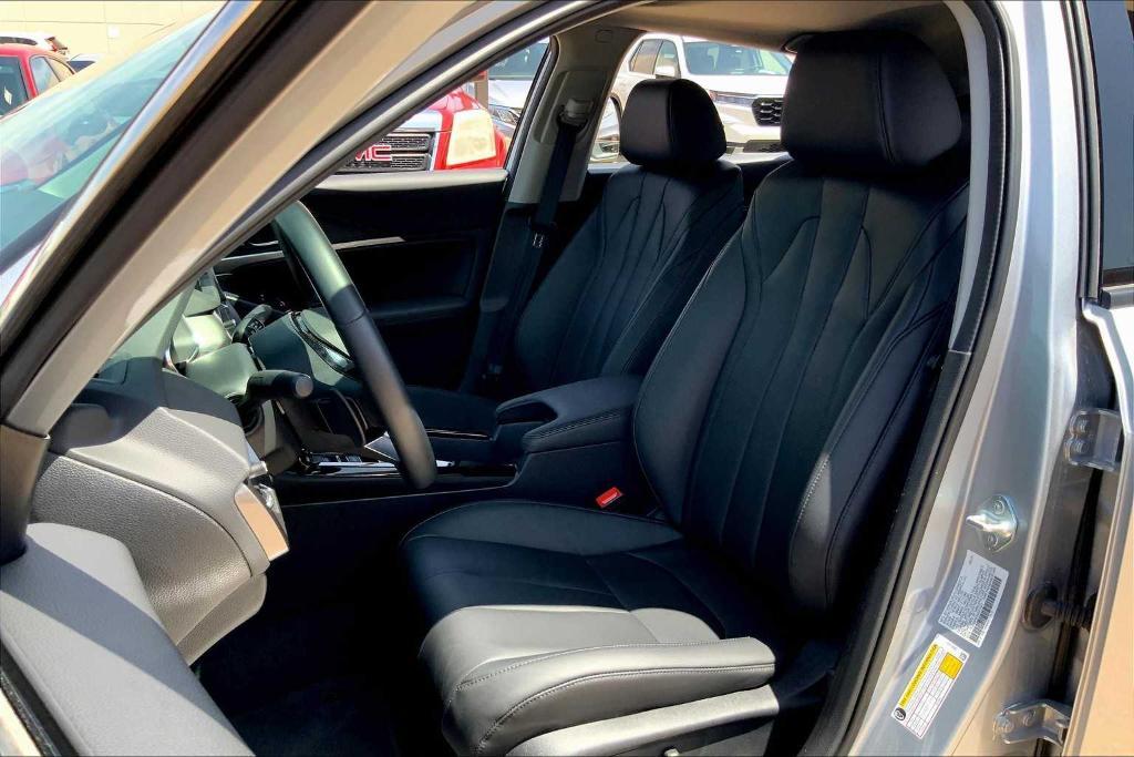 used 2025 Acura Integra car, priced at $32,495