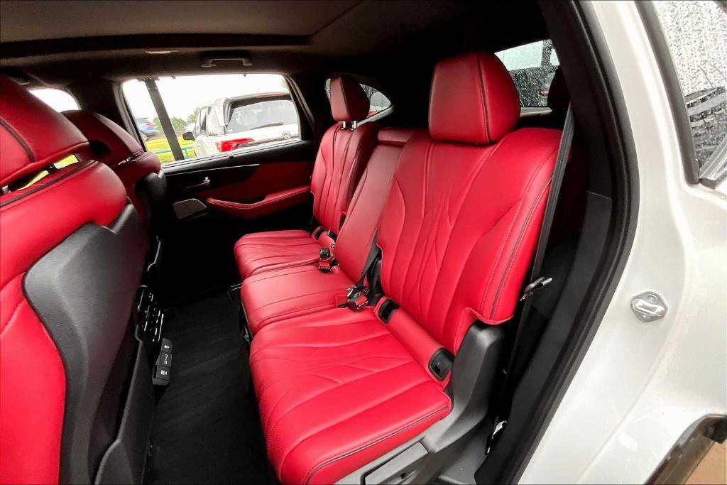 used 2024 Acura MDX car, priced at $61,495