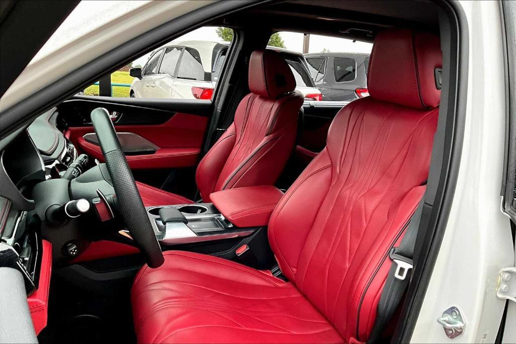 used 2024 Acura MDX car, priced at $61,495