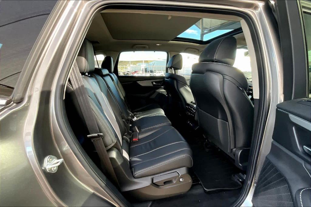 used 2023 Acura MDX car, priced at $39,622