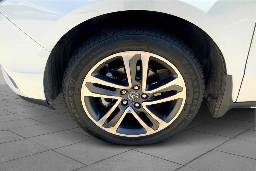 used 2018 Acura MDX car, priced at $25,261