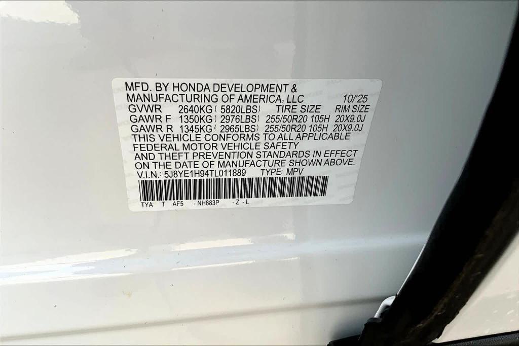 new 2026 Acura MDX car, priced at $70,850