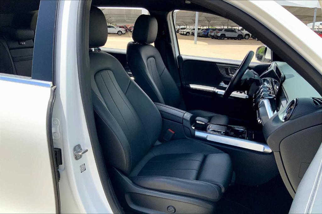 used 2023 Mercedes-Benz GLB 250 car, priced at $33,635