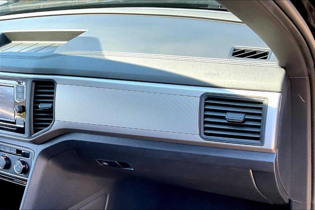 used 2020 Volkswagen Atlas Cross Sport car, priced at $18,495