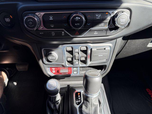 used 2022 Jeep Gladiator car, priced at $43,980