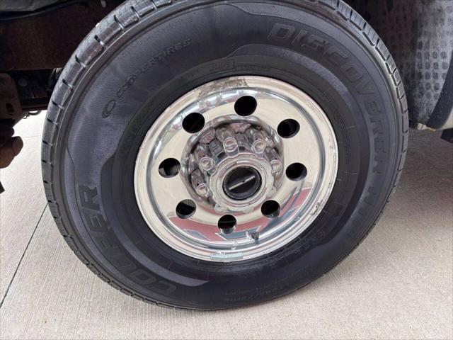 used 2003 Ford Excursion car, priced at $14,900
