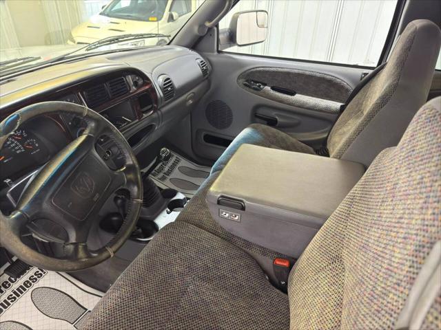 used 2001 Dodge Ram 2500 car, priced at $17,900