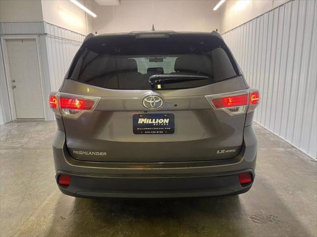 used 2014 Toyota Highlander car, priced at $15,900