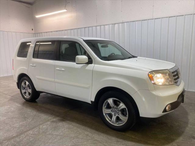 used 2014 Honda Pilot car, priced at $10,900