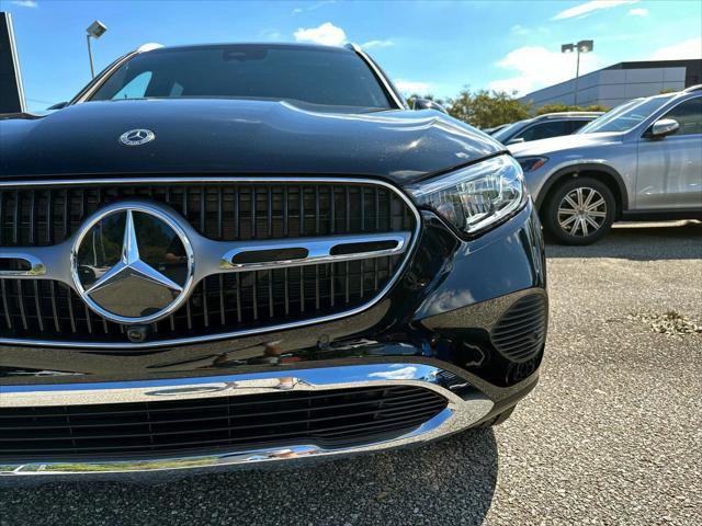 new 2025 Mercedes-Benz GLC 300 car, priced at $53,600