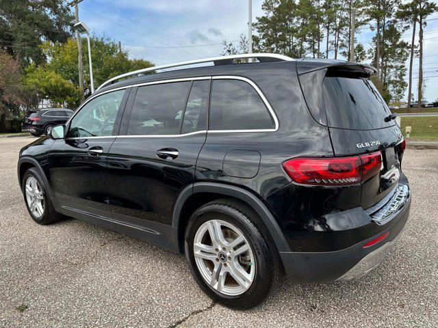 used 2020 Mercedes-Benz GLB 250 car, priced at $26,835