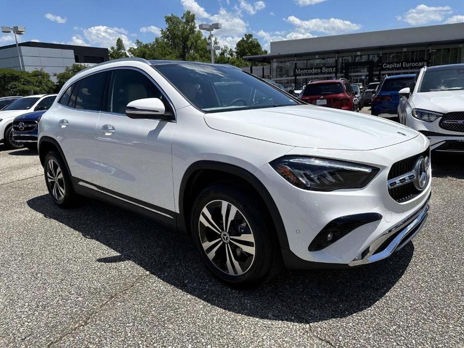 new 2024 Mercedes-Benz GLA 250 car, priced at $46,745