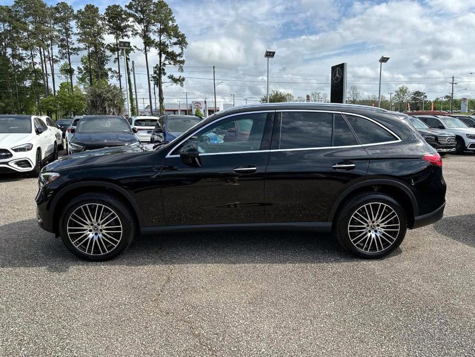 new 2024 Mercedes-Benz GLC 300 car, priced at $57,560