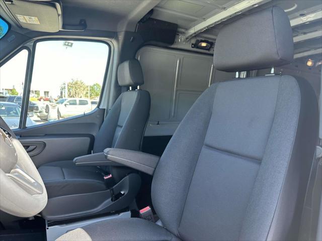 new 2024 Mercedes-Benz Sprinter 2500 car, priced at $60,061