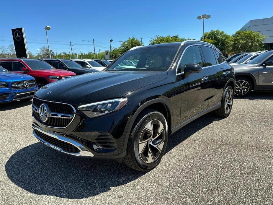 new 2024 Mercedes-Benz GLC 300 car, priced at $53,615