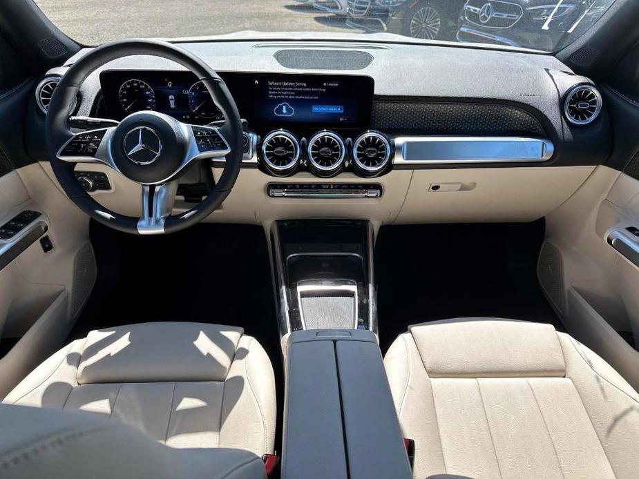 new 2024 Mercedes-Benz GLB 250 car, priced at $49,815