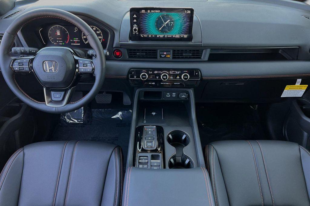 new 2025 Honda Pilot car, priced at $51,305