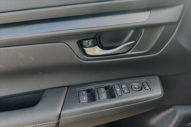 new 2025 Honda CR-V Hybrid car, priced at $36,622