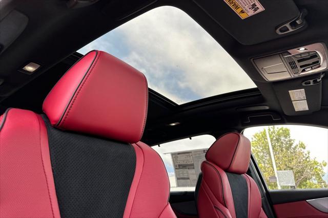 new 2025 Acura MDX car, priced at $60,010