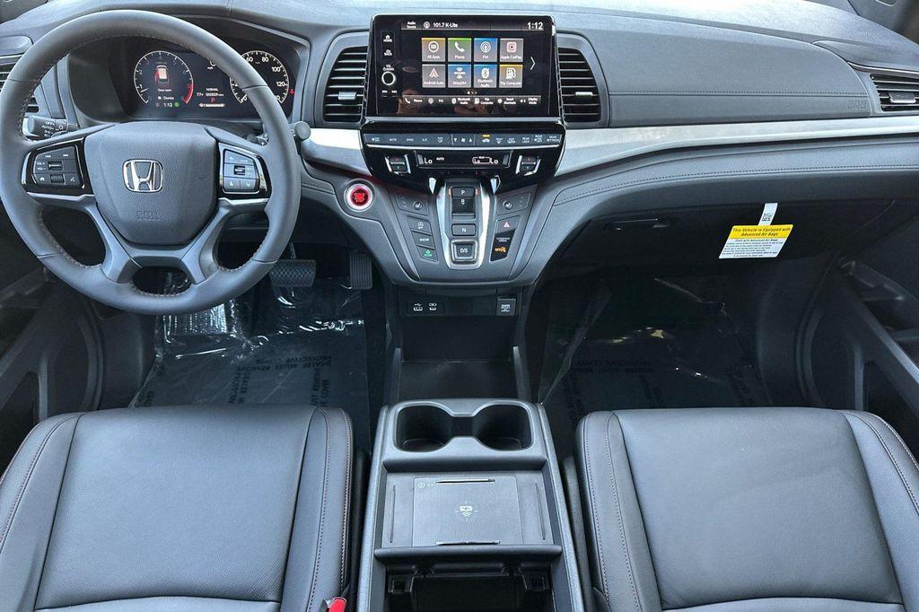 new 2026 Honda Odyssey car, priced at $45,800