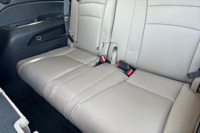 used 2017 Honda Pilot car, priced at $20,636