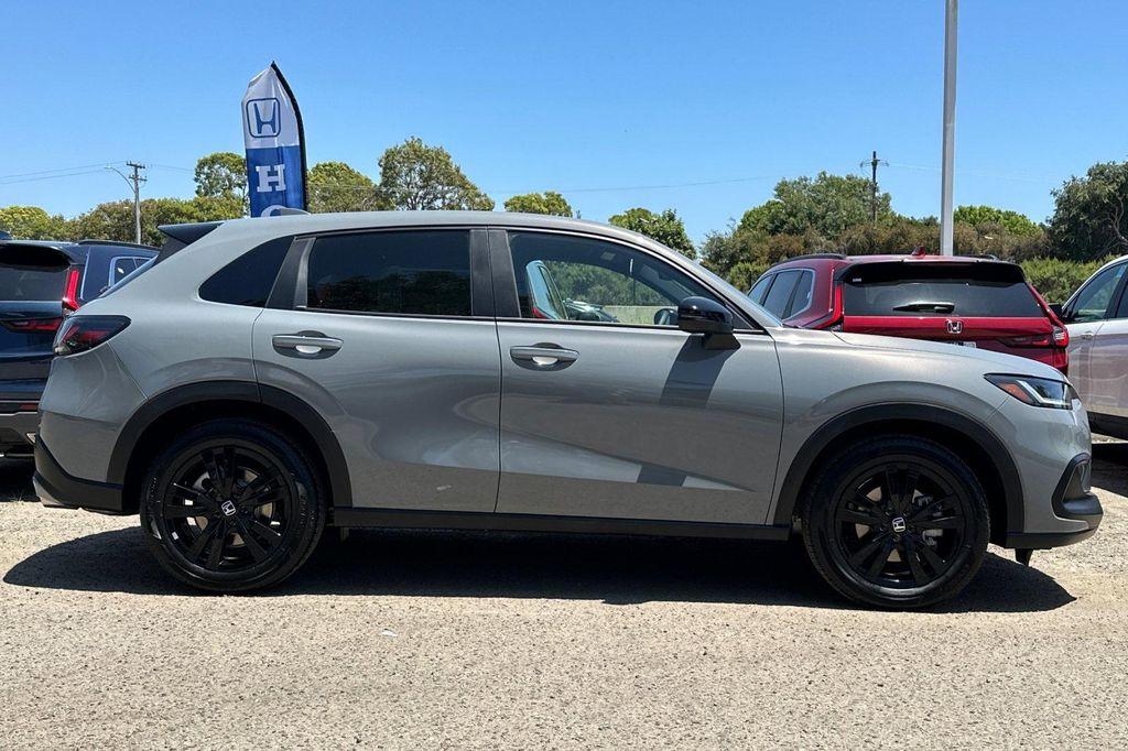 new 2026 Honda HR-V car, priced at $31,405