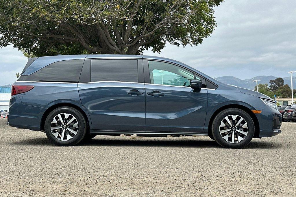 new 2025 Honda Odyssey car, priced at $43,670