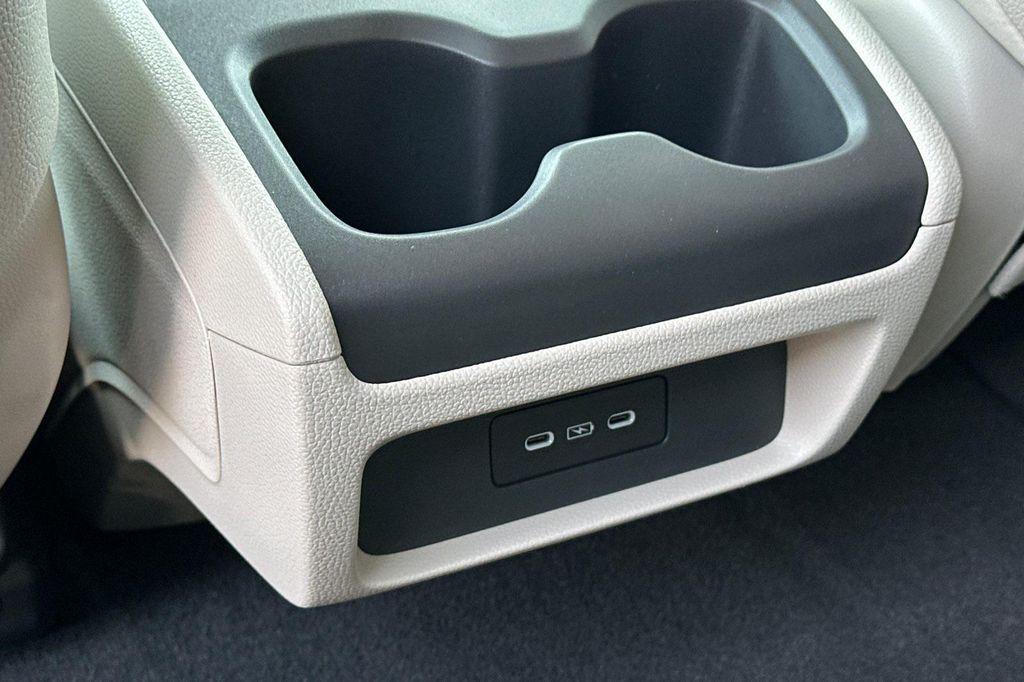 new 2025 Honda Odyssey car, priced at $43,670