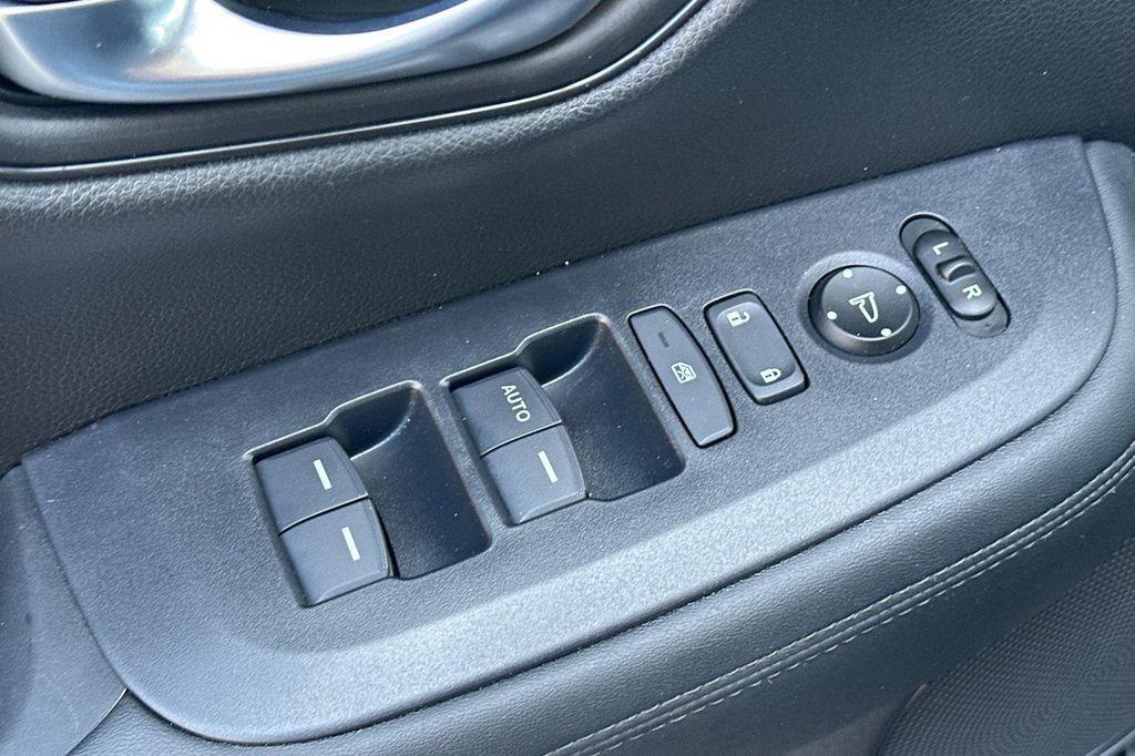 used 2025 Honda HR-V car, priced at $24,516
