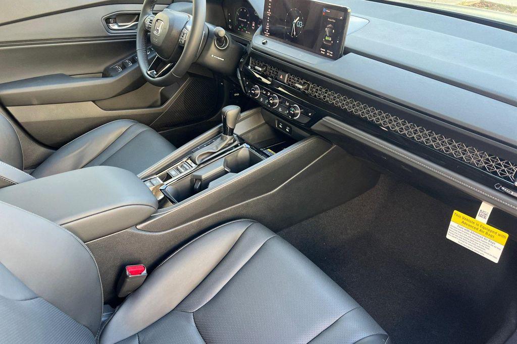 new 2025 Honda Accord Hybrid car, priced at $36,135