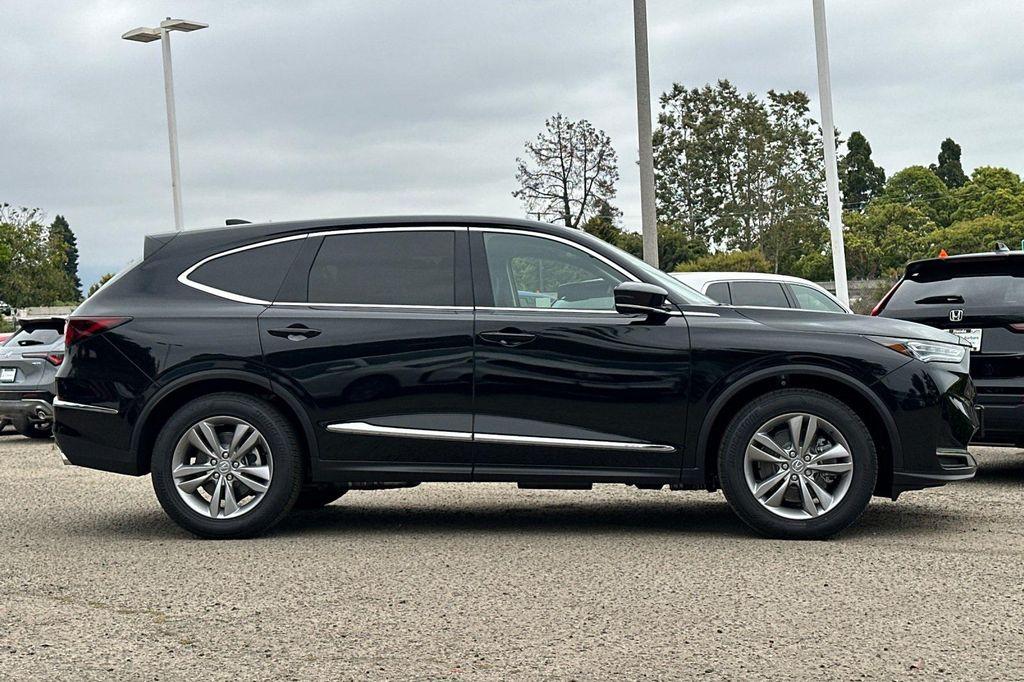 new 2025 Acura MDX car, priced at $53,981