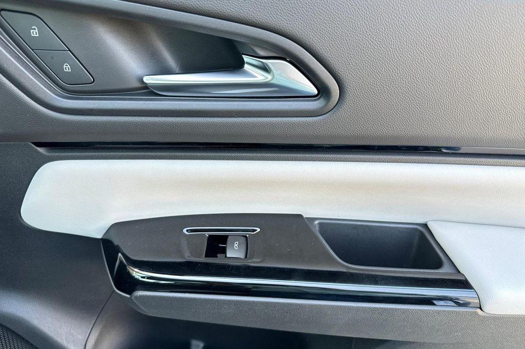 new 2025 Honda Prologue car, priced at $52,870