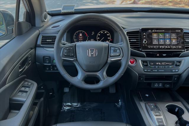new 2025 Honda Ridgeline car, priced at $45,685