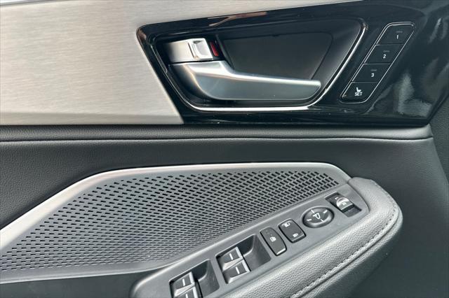 new 2025 Acura MDX car, priced at $53,981
