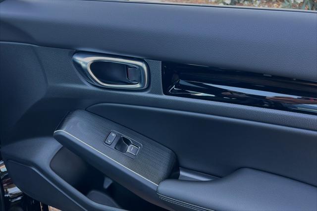 new 2025 Honda Civic Hybrid car, priced at $33,100