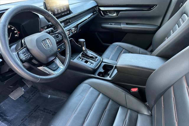 used 2025 Honda CR-V Hybrid car, priced at $35,901