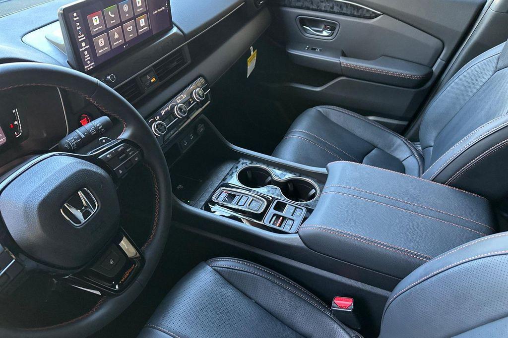 new 2026 Honda Passport car, priced at $55,555