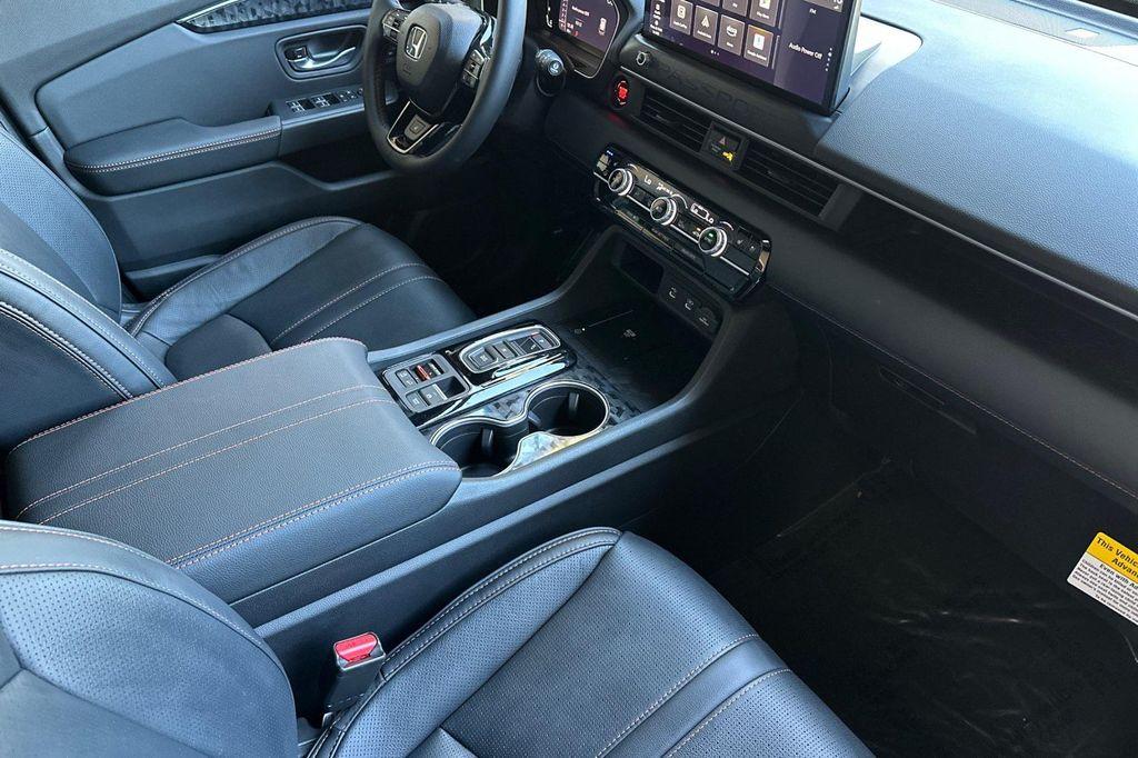 new 2026 Honda Passport car, priced at $55,555