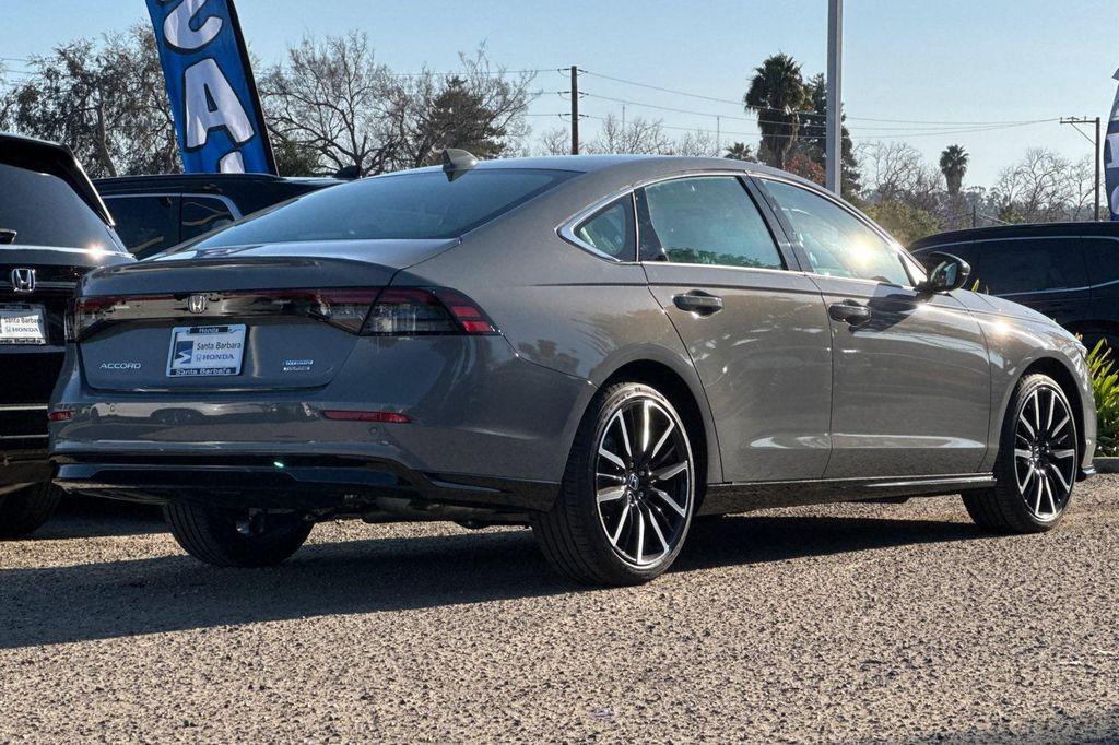 new 2025 Honda Accord Hybrid car, priced at $40,905