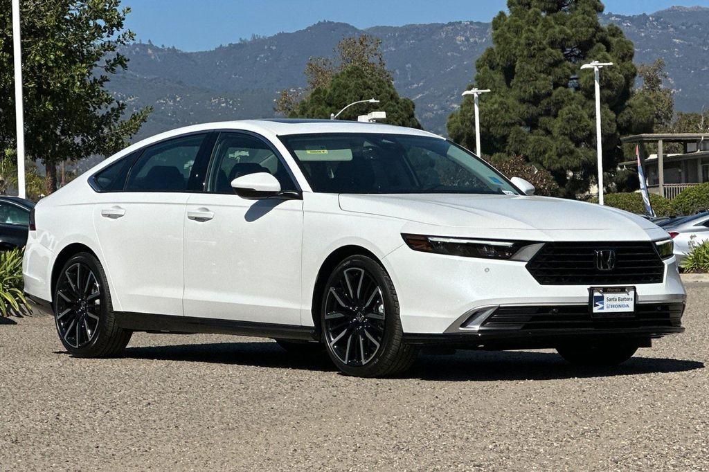 new 2025 Honda Accord Hybrid car, priced at $40,950