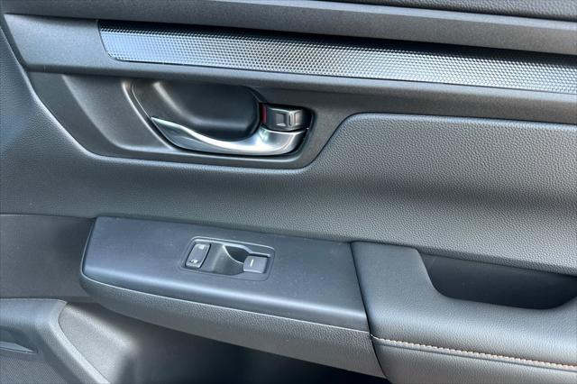 new 2026 Honda CR-V Hybrid car, priced at $40,650