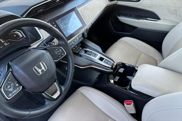 used 2018 Honda Clarity Plug-In Hybrid car, priced at $20,931
