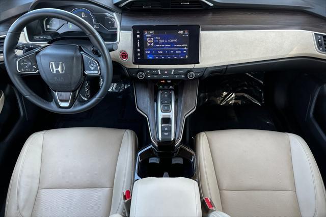 used 2018 Honda Clarity Plug-In Hybrid car, priced at $20,931