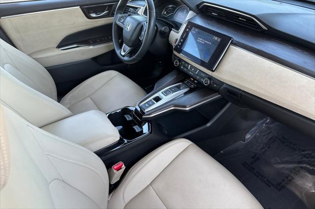 used 2018 Honda Clarity Plug-In Hybrid car, priced at $20,931