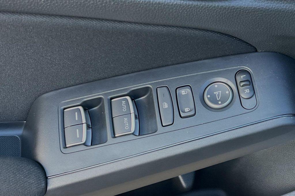 new 2025 Honda Civic Hybrid car, priced at $30,555